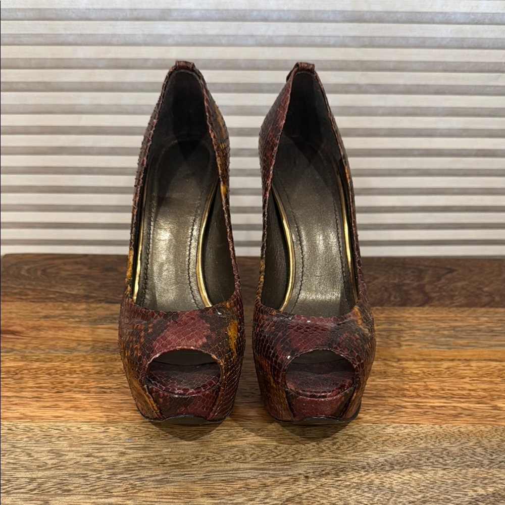 Stuart Weitzman Platform Peep-toe Heels